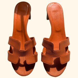 Authentic Hermes Oasis Sandals in Orange Poppy Sz 36 / US 5.5 - Pre Owned